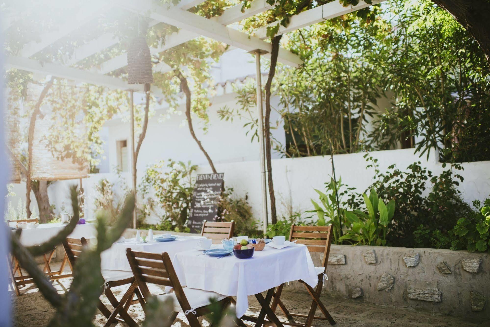 Sa Cruxitta Bed & Breakfast *